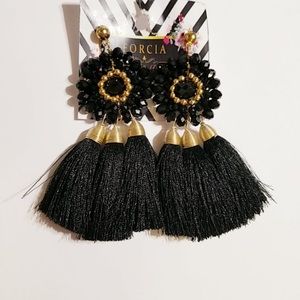 Tassel earring. 100% handmade